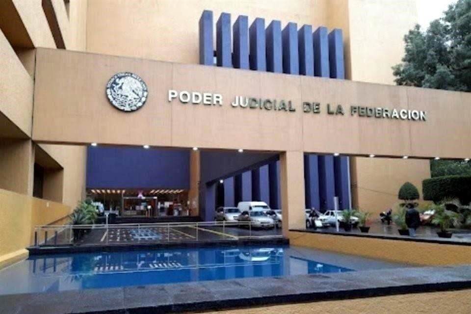 PjfSecretario's tweet photo. 😤Me indigna que el Comité de Integridad emita opiniones adversas para cancelar nombramientos a personas por tener familiares en el PJF, ignorando trayectoria y méritos. 
Argumentar que “afecta la imagen” no es jurídico; viola derechos laborales, igualdad y no discriminación. https://t.co/iEXoZa8qQo