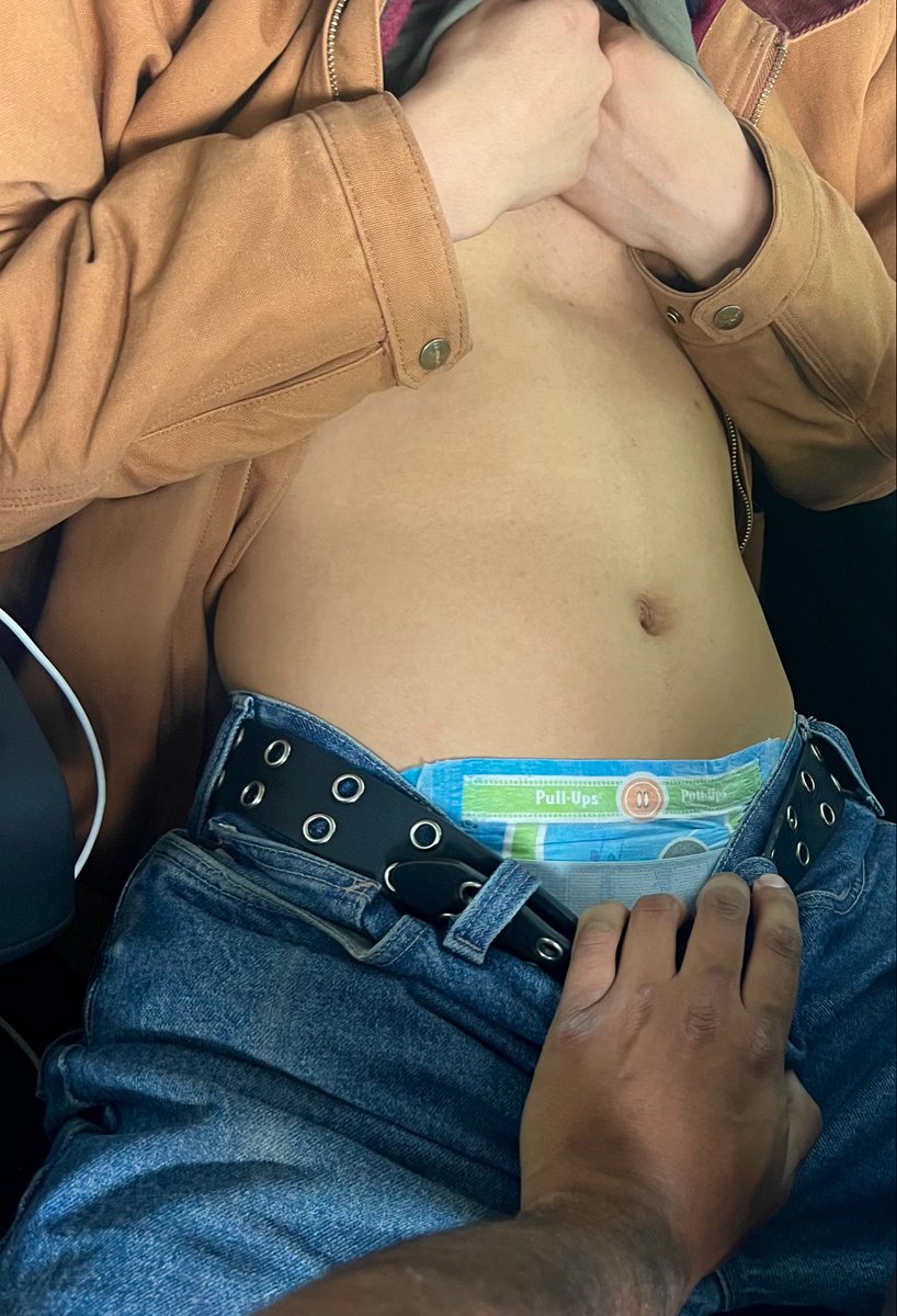CrinklyZeph's tweet photo. When the puppy says he’s a big dog but we all know he needs diapers.

#abdl #diaperboy #abdlcommunity #abdlboy #diaperlovers #diaperboys https://t.co/BAG3owRpMS