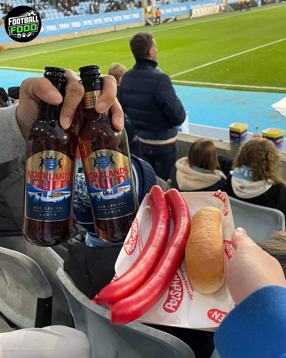 Football Food tweet media