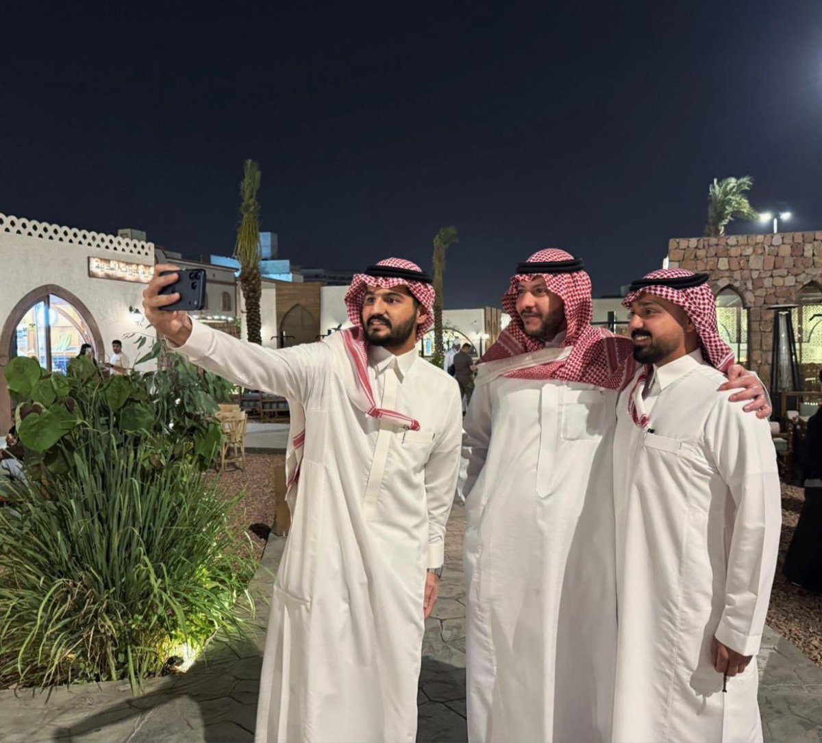 مشاريع المدينة المنورة tweet media
