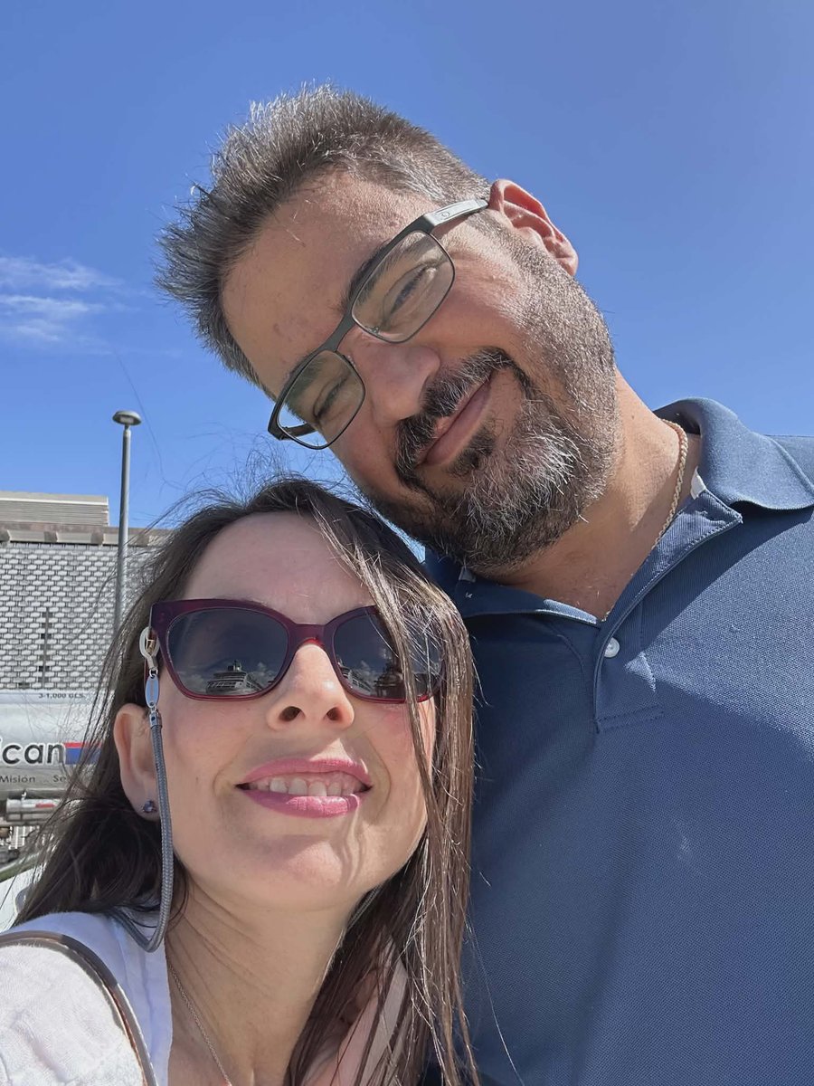 irisbenderfornc's tweet photo. Twenty-six years ago, I married the guy who’s been by my side through it all. We’ve built a beautiful family, a strong partnership, and a life full of love, laughter, and more adventures than I ever could’ve imagined. Happy 26th anniversary, David. I love you. https://t.co/q4iEmAVv7e