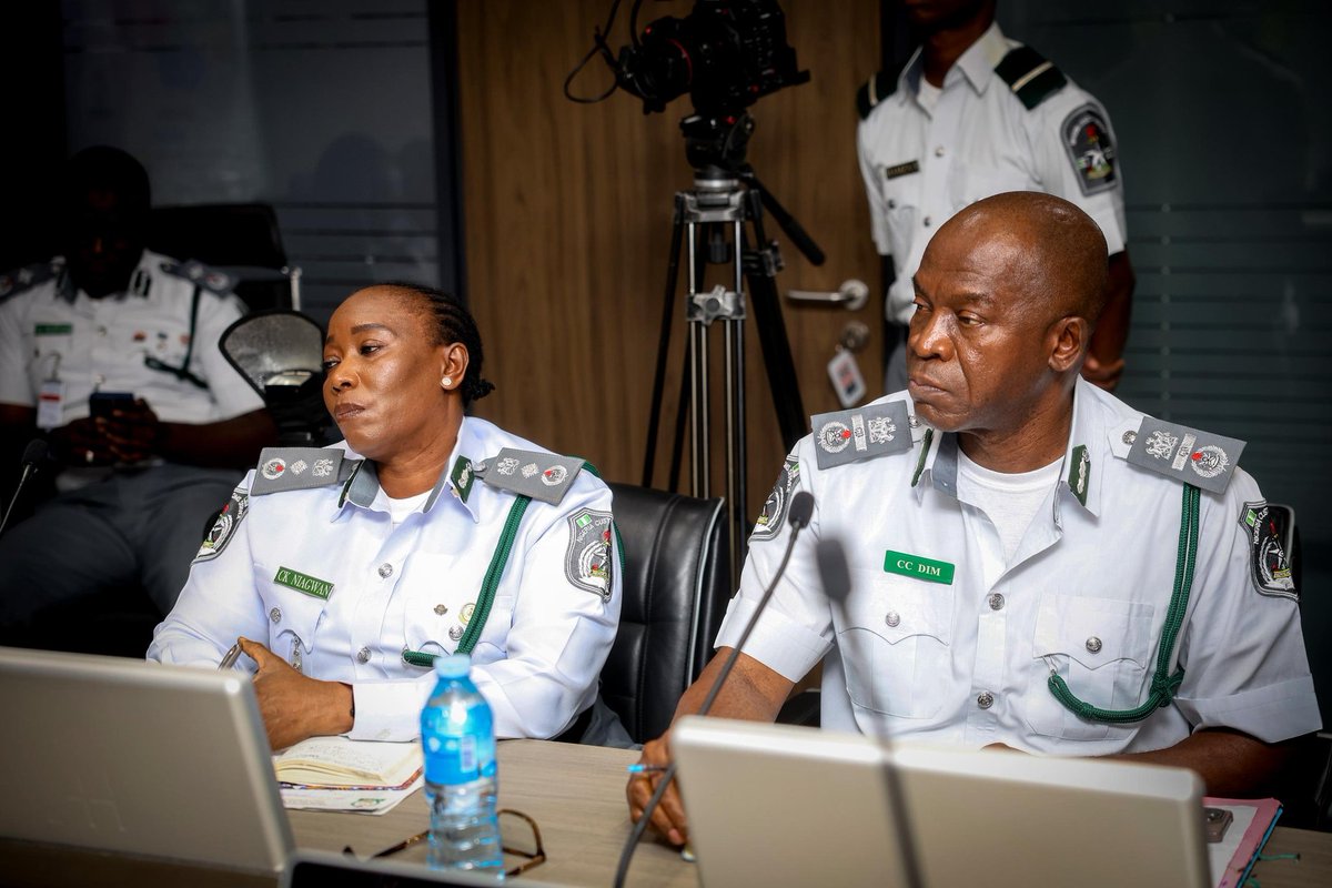 NIGERIA CUSTOMS tweet media