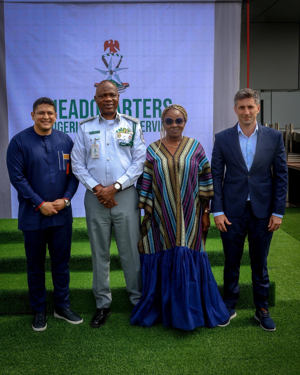 NIGERIA CUSTOMS tweet media