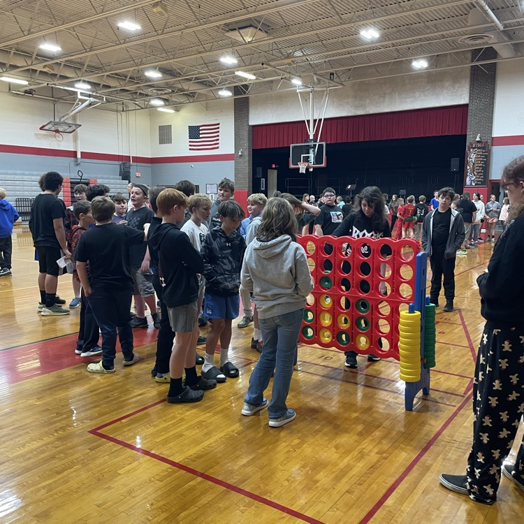BTMS_Tigers's tweet photo. BTMS brings Mental Health Awareness, with the help of BTHS students, to middle school students. https://t.co/SdMyh4JDGy