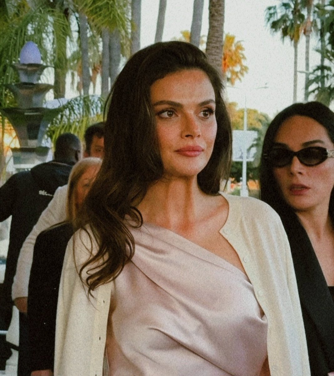 Fısıldayan ADAM tweet media