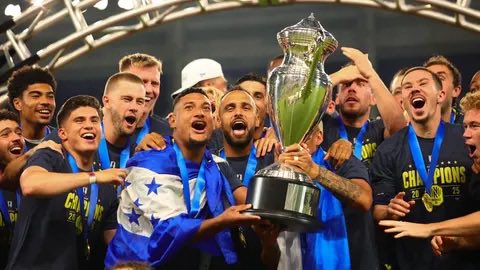kyle_preds35's tweet photo. @Methuz55 @Intermiamicfhub We have one lol do you follow mls? https://t.co/YW9LJcLHHM