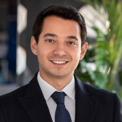 PiyasaTturkiye's tweet photo. 🔴 Gedik Yatırım YKB ile Marbaş Menkul Menkul YKB Onur Topaç:
"Yatırımcılarımıza kaliteli ve hızlı hizmet sunma kapasitemizi sürekli olarak geliştiriyoruz.
Ülke genelinde yatırımcı potansiyeline ulaşmak adına tüm fırsatları değerlendireceğiz."
#GEDİK #MRBAS https://t.co/f5pCbqn3Sg