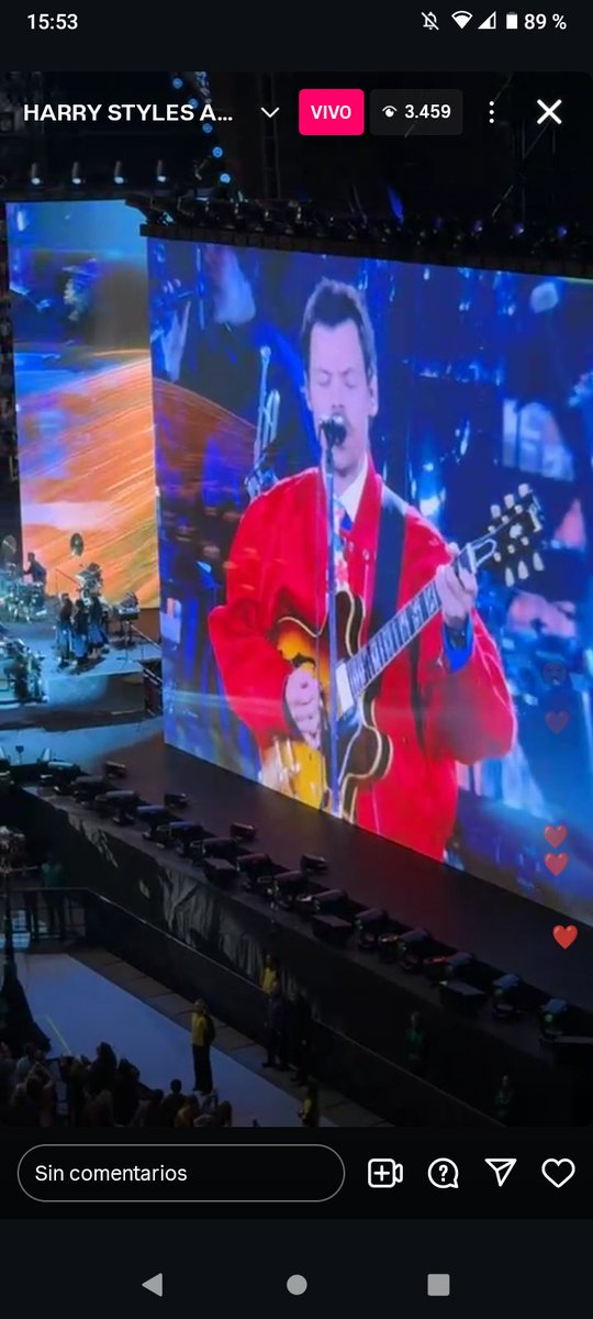 nhzllxtheshow's tweet photo. HARRY EN SU PRIMER SHOW DE SU NUEVO TOUR PERO QUE HERMOSO #TogetherTogetherAmsterdam https://t.co/dPwYVr8Scr