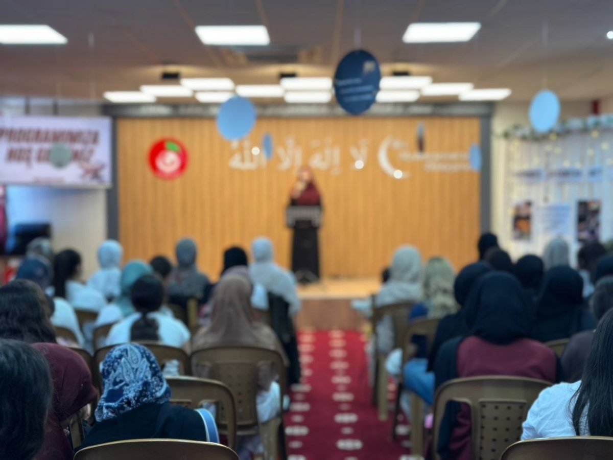 MERSNLFURKANGN1's tweet photo. ✨Furkan Hareketi Mersin Bayan Kolları olarak düzenlemiş olduğumuz Gençlik Buluşması'ndan geriye kalanlar...

"Gençlik davanın moturudur."
Alparslan Kuytul Hocaefendi https://t.co/2zHLvmD1e5