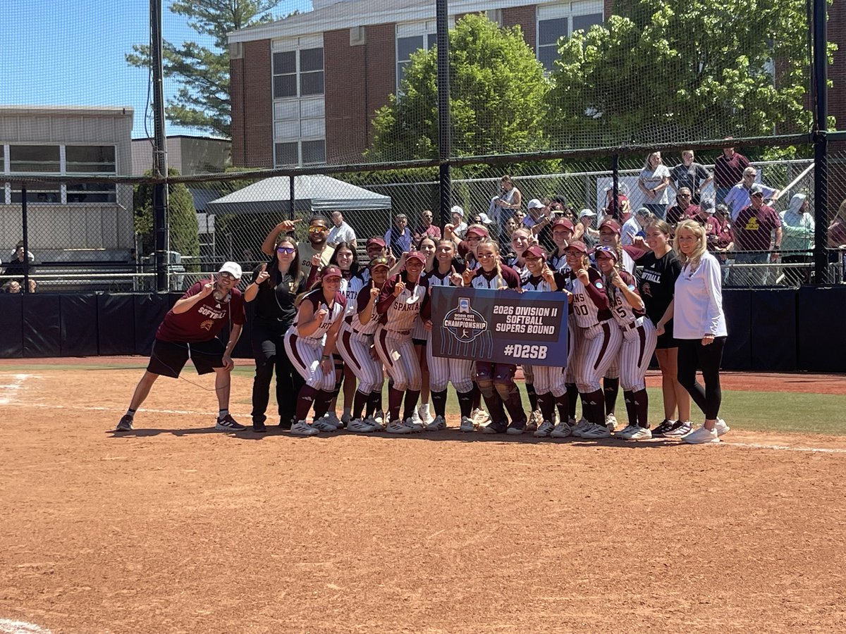 CoachMikeSB's tweet photo. Congrats to @STACSoftball on their huge win and taking home the east regional championship!! Next up super regionals!!!! Shoutout to my daughter @Triinadeyy10 played the game like you don’t want it to end!! 9-13 on the weekend with 7 RBIs!! Proud of you kid!! #notdoneyet https://t.co/gQoNJAfGgG