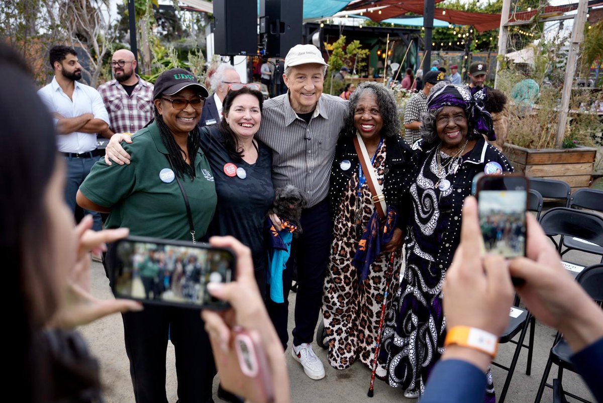 Tom Steyer tweet media