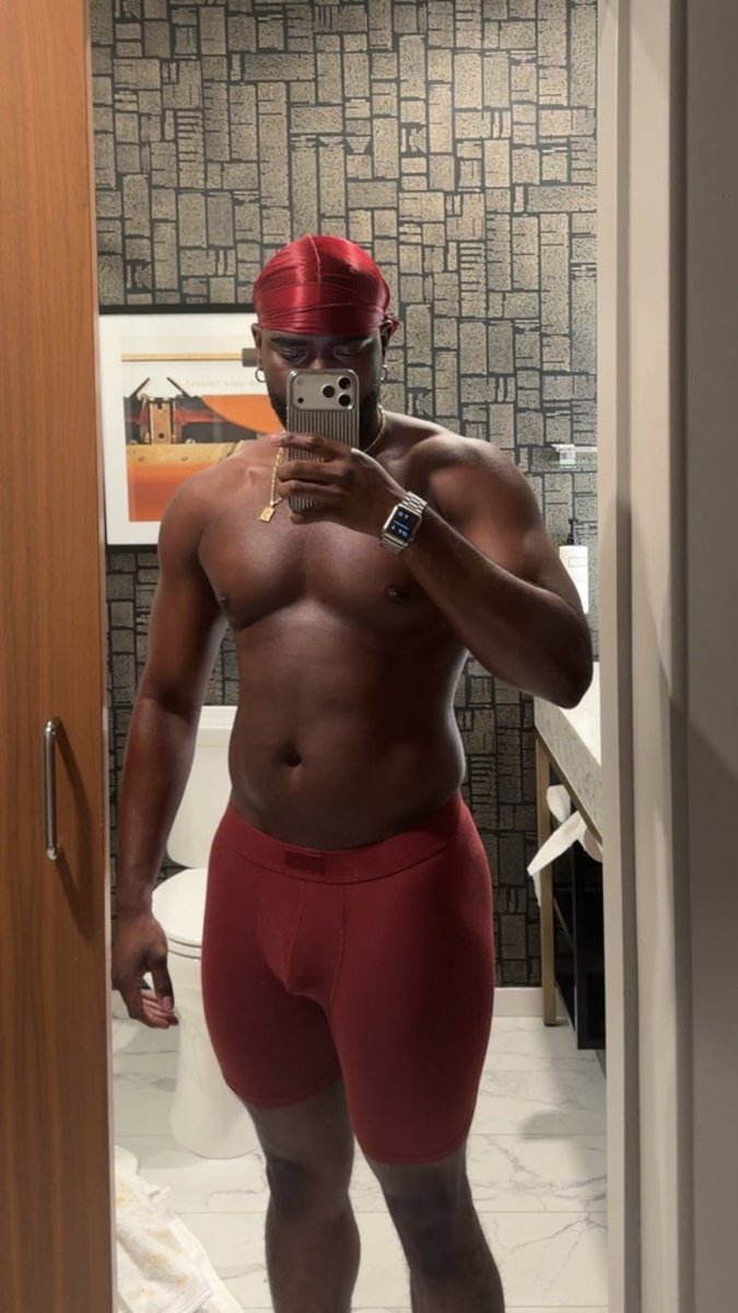 bigchaundon's tweet photo. With the Duwee to match https://t.co/b9BJiFWoTk