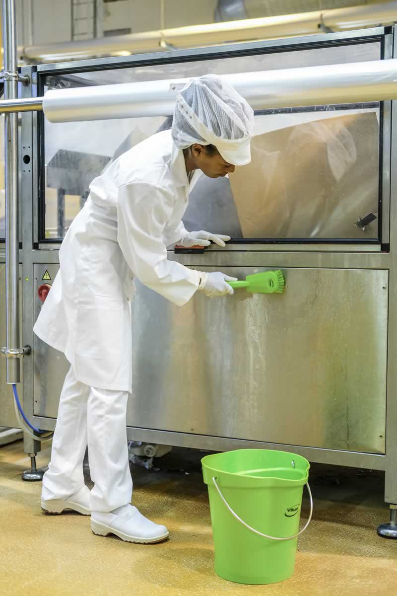 BridgewaySystem's tweet photo. Food safety goes beyond what’s inside the equipment.
Regular cleaning and sanitation of the exterior surfaces of food processing equipment helps prevent contamination, reduce bacteria and allergen buildup, support hygiene compliance.#Hygiene #foodsafety https://t.co/wK3mdUKZzP