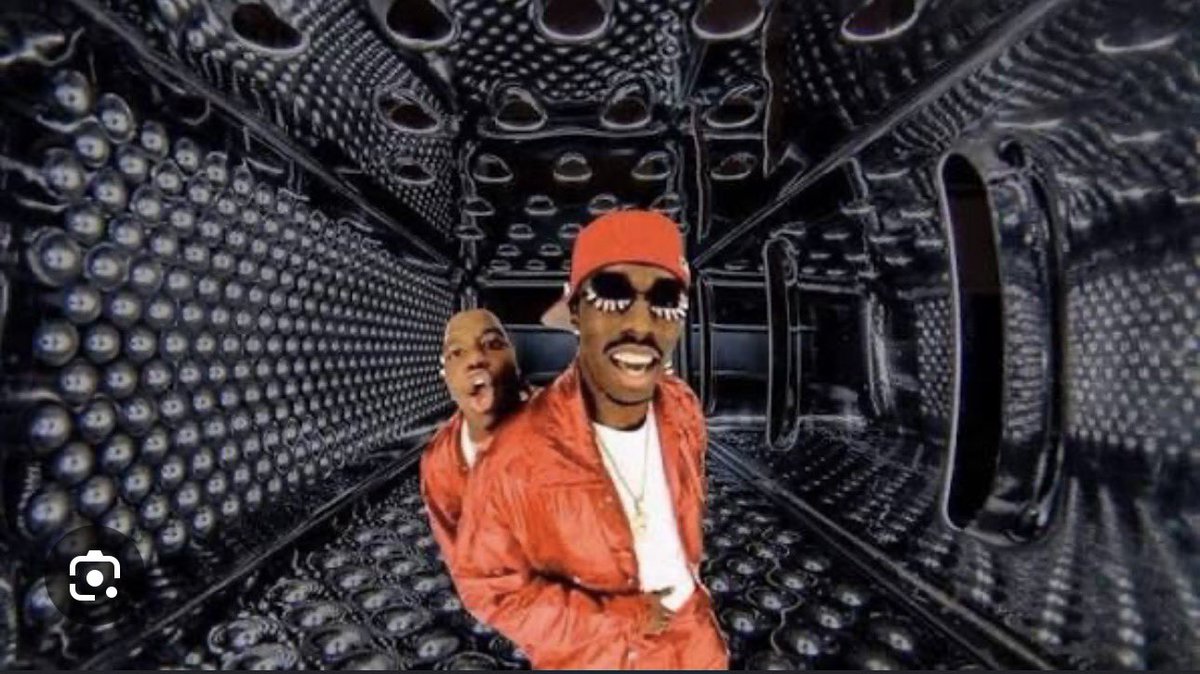 SBRES22's tweet photo. @TheSaurus831 Is he referencing the cheese grater that P Diddy and Mase were dancing in? https://t.co/qzVgtCWsUK