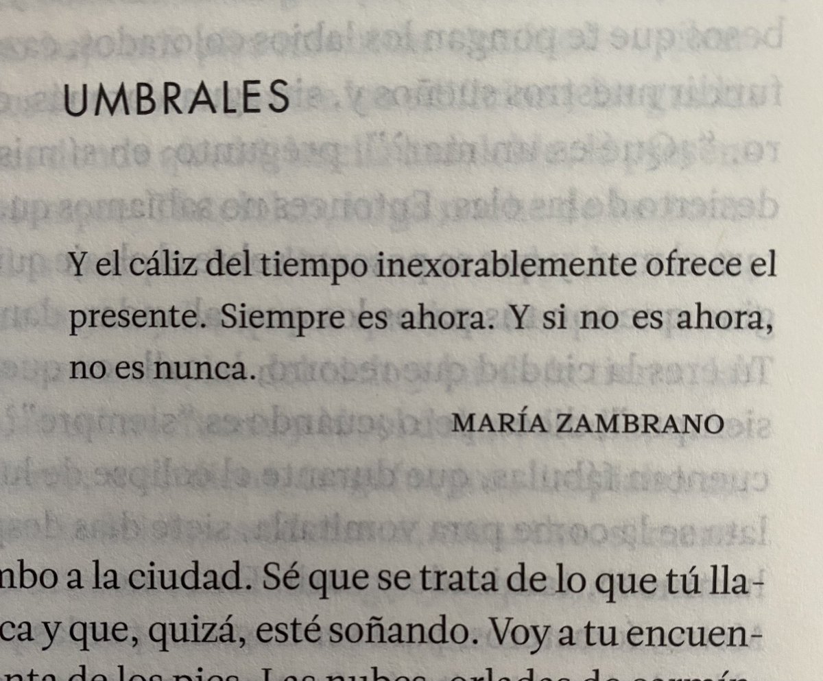 sombradeunaduda's tweet photo. El don de Esther Seligson para hacerte sonreír, temblar o suspirar con un epígrafe: https://t.co/zgROBnZFXA
