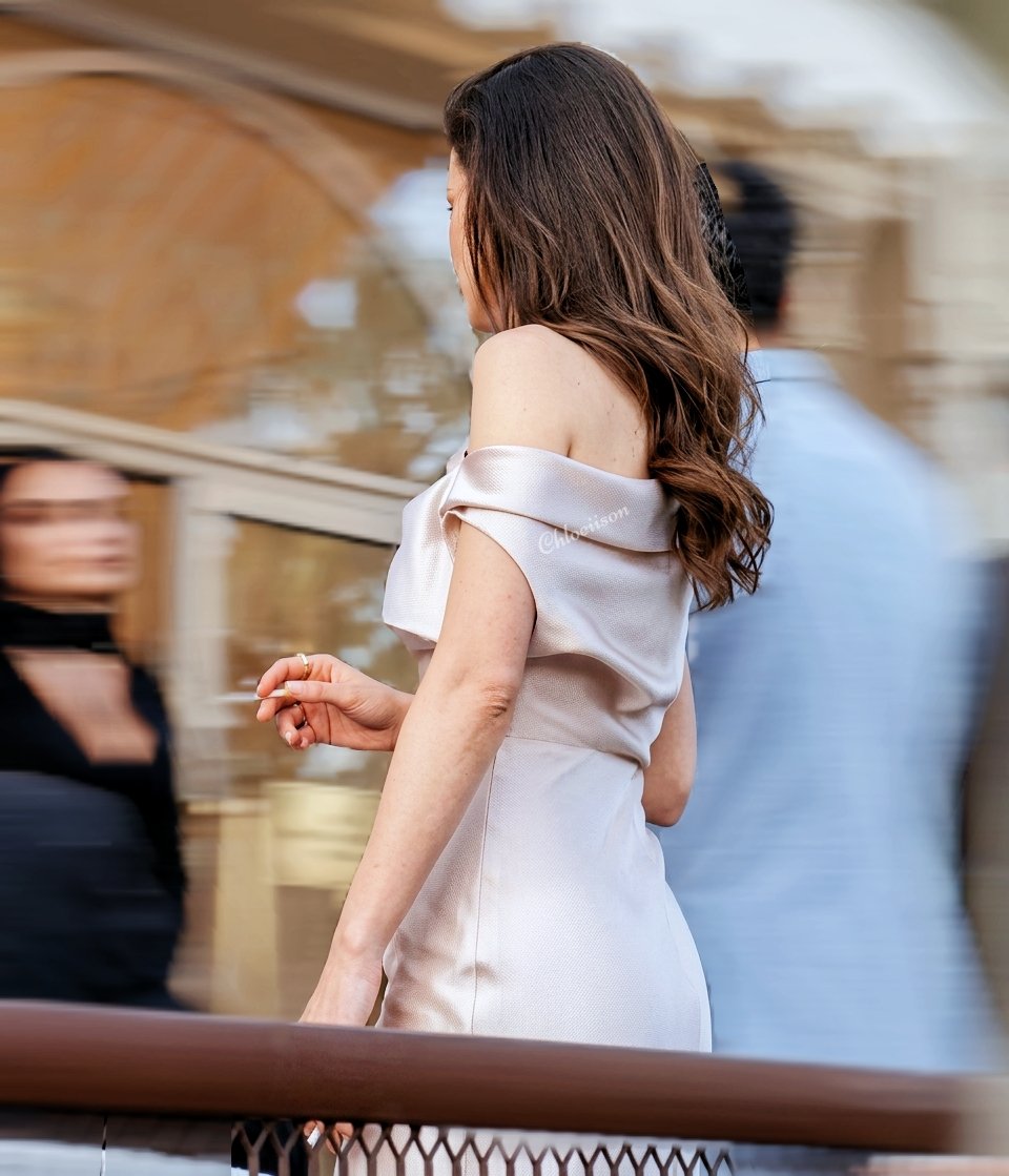 Chloeiison's tweet photo. 🪄👠 https://t.co/Ic0bL4c7GE