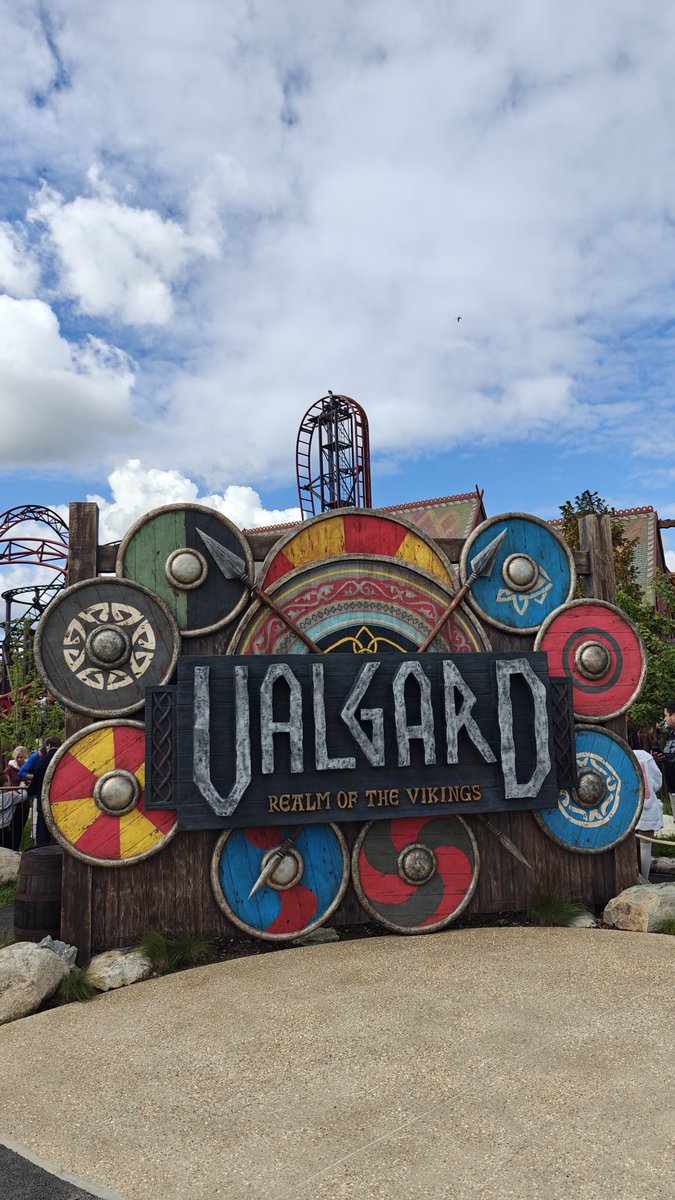 rctlimits's tweet photo. Today I have gone, as we all must to Peppa pig land. https://t.co/4myeWqcTq4