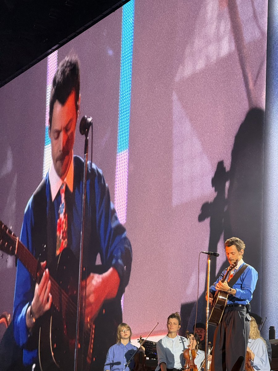 billboard's tweet photo. @Harry_Styles .@Harry_Styles is performing “Fine Line” at night 1 of #TogetherTogetherAmsterdam 😭😭😭 https://t.co/4utSRrZ1y6