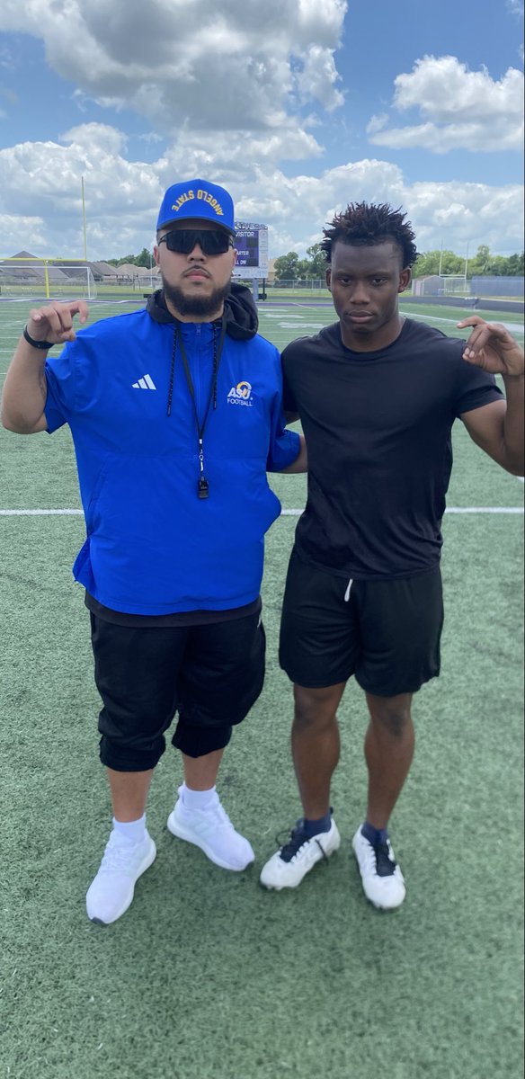 Talibf44's tweet photo. Appreciate @Coach_JJohnson for the camp invite! Great coaching, competition and learning experience for me.Thanks to my positional coaches @CoachATejada @CoachOsagiede! @CoachHyp13 @MiltonJavid @coach_u87 @1CoachSoroh @fb_westfield @AngeloStateFB https://t.co/TjRmIigiOl