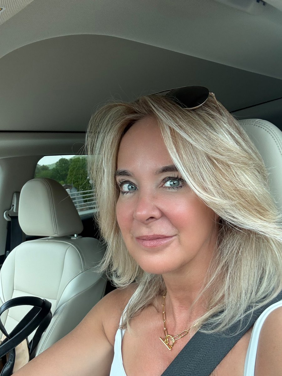 Gretchen Smith🇺🇸 tweet media