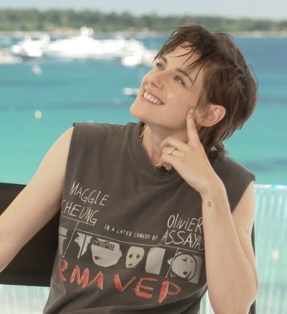 |Kristen| tweet media