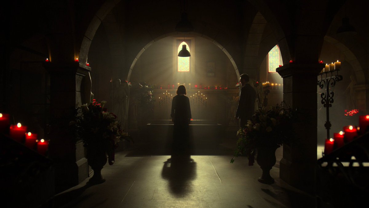 Red tweet media