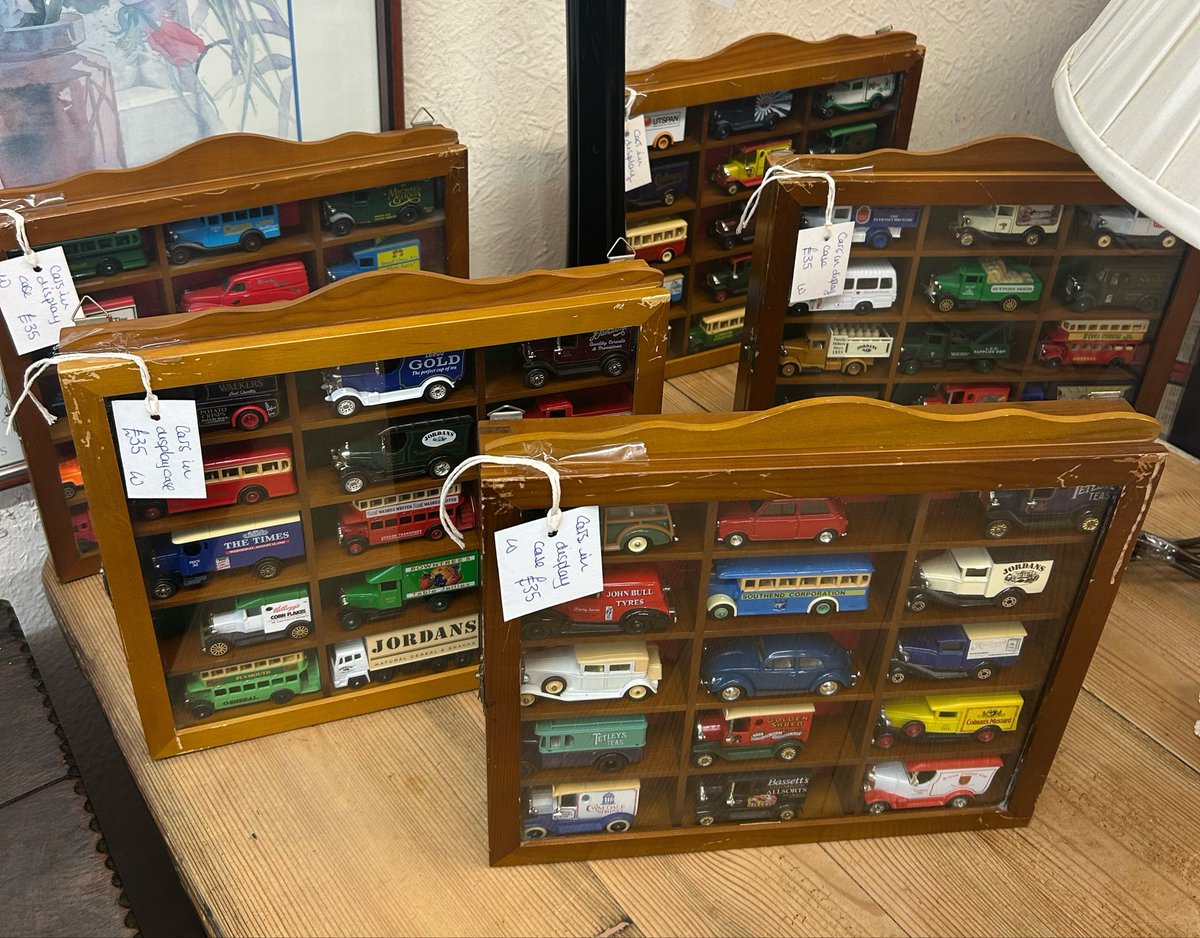 MatlockAntiques's tweet photo. Collectable Cars In Display Cases £35 each UW  (Please call for details - 01629 760808) #matlockantiques https://t.co/pPTVXw1bew