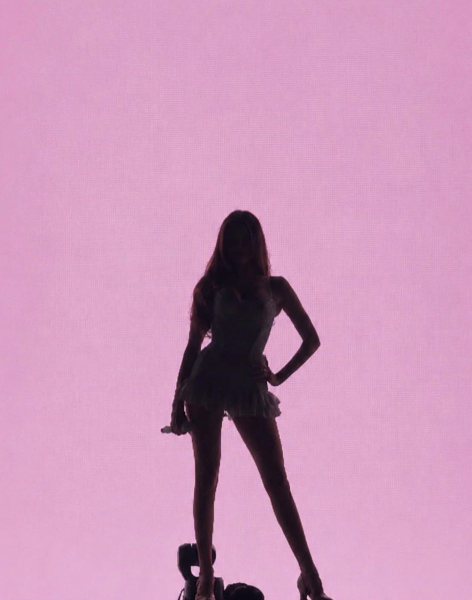 soph 𑣿 | stream lovergirl tweet media