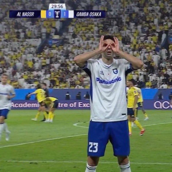 imACmilan's tweet photo. هههههههههههههههههههههههههههههههههههه
#النصر_غامبا_أوساكا https://t.co/6UIy09KYEi