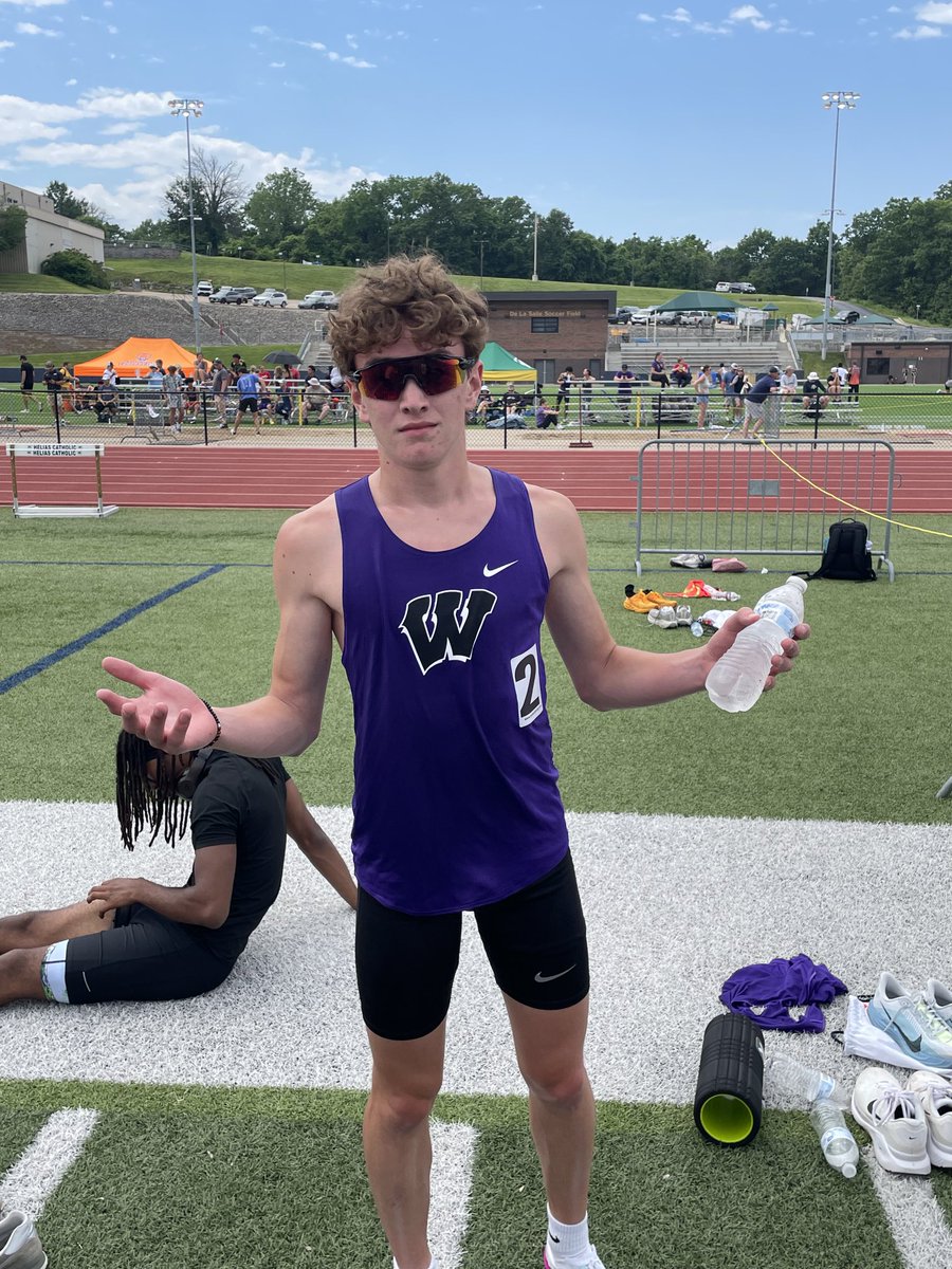 ZoomwaltXC/T&F tweet media