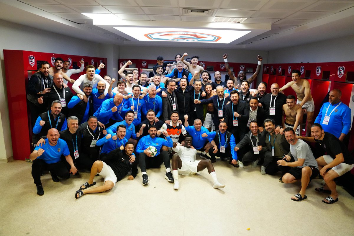 RAMS Başakşehir tweet media
