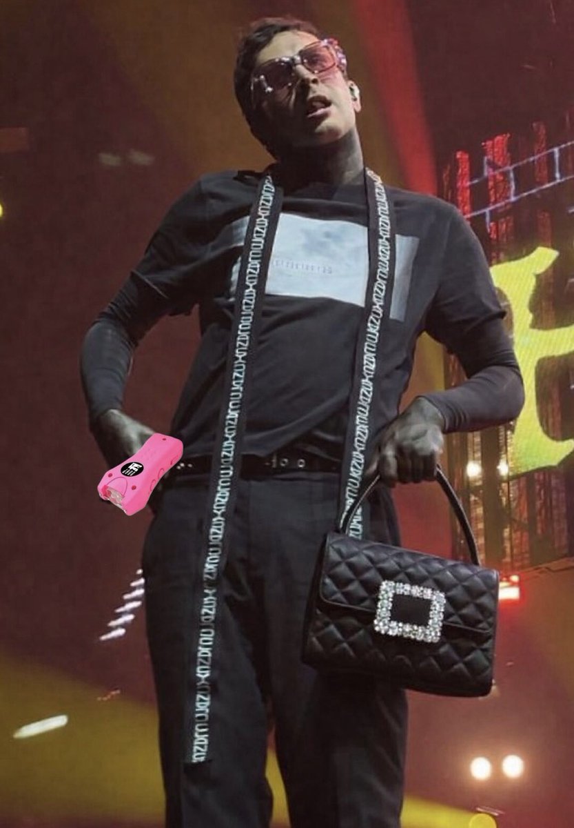 mack is asleep••|-/•• tweet media