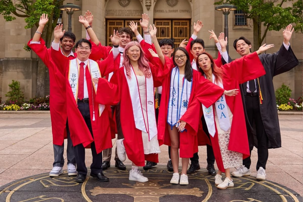 bualumni's tweet photo. Commencement is here, which can only mean one thing... It's finally time to step on the BU Seal! Stop by Marsh Plaza this weekend for your FREE professional photo and sign the 2025 class banner!

May 16 🎓 9 am – 4 pm
May 17 🎓 9 am – 6 pm*

*Line up by 4 pm to reserve your spot. https://t.co/M4HQoT268f