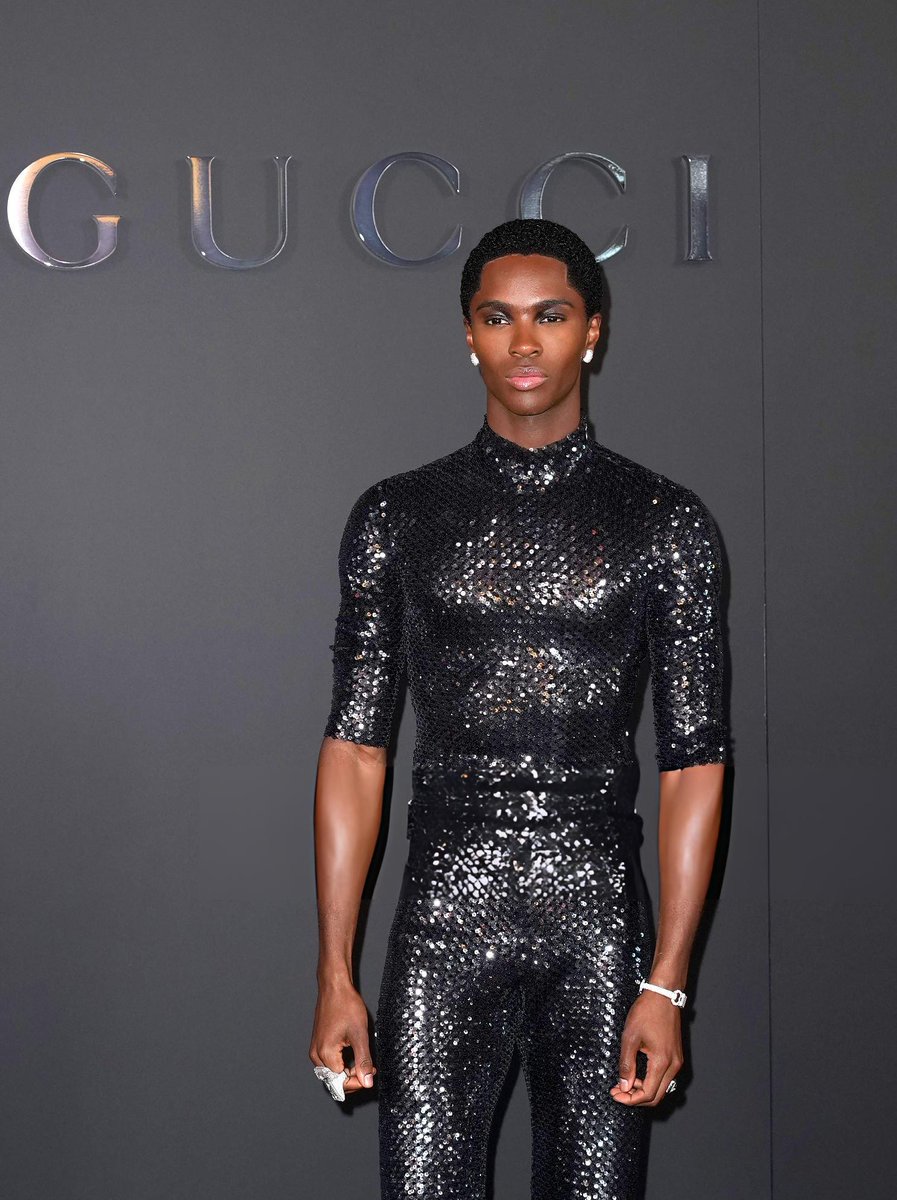 itgirlbackup's tweet photo. Alton Mason attending the Gucci Cruise 2027 show https://t.co/Ta0IIYiziF
