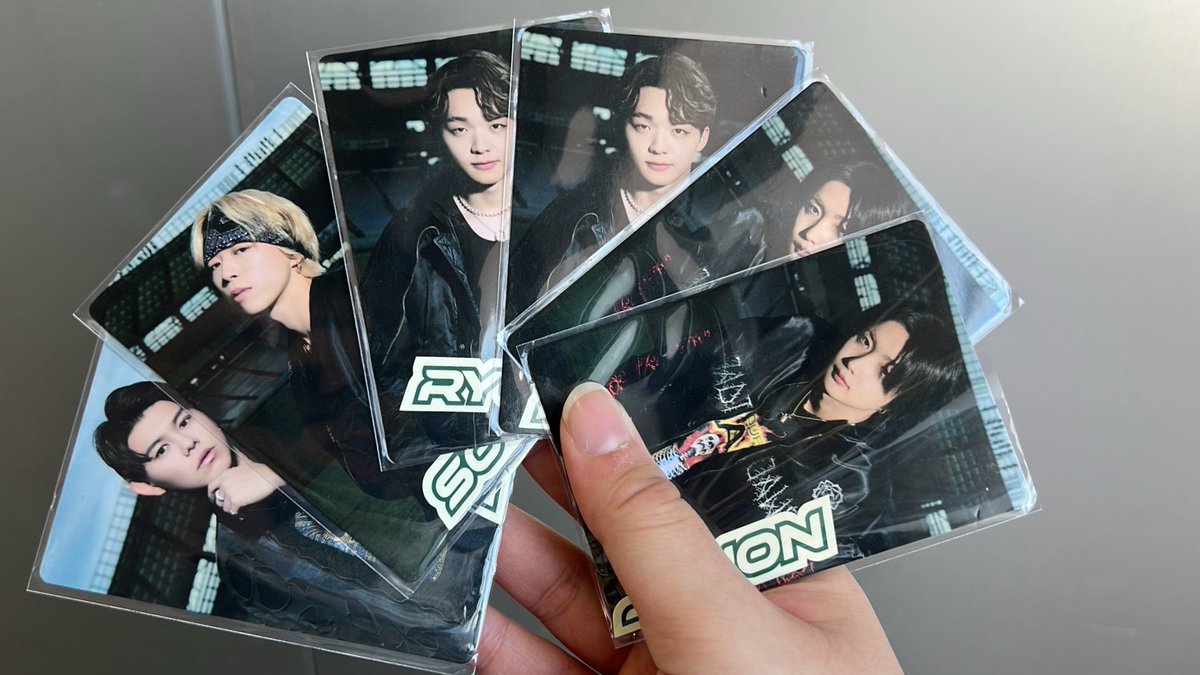 Cj7uX's tweet photo. 【交換】BE:FIRST スタジアム We are the "BE:ST" フォトカード フォトカ

《譲》SOTA ソウタ、JUNON ジュノン2、RYUHEI リュウヘイ2、LEO レオ

《求》MANATO マナト

5/17スタジアム手渡し優先
纏めて優先
郵送検討📮

#BEFIRST交換 https://t.co/YTrMZvqCs2
