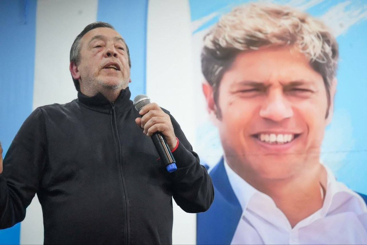 Srefidanza's tweet photo. Con la convicción de que el camino es con @Kicillofok, @larroqueandres, y todos los compañeros y compañeras con los que seguimos organizándonos, debatiendo y construyendo futuro desde cada barrio, con solidaridad, compromiso y comunidad. https://t.co/DbkLj55Nte