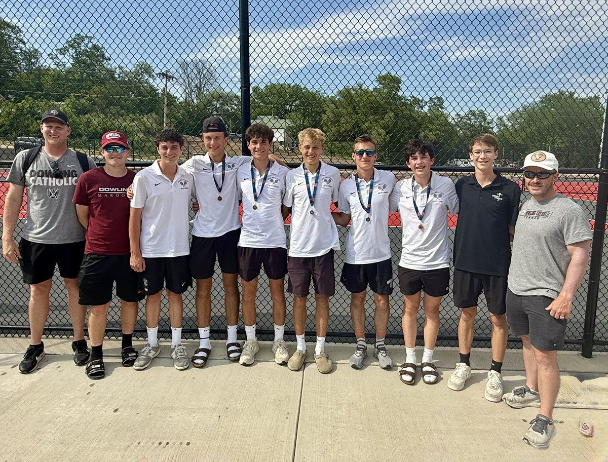 Maroon Crew tweet media