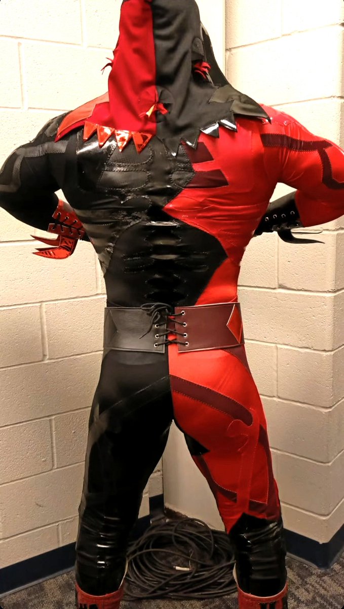 Lucha_erotica3x's tweet photo. Sábado de nalgas 🍑✨✨
Para todos los gustos hay ¿A quién se las agarras? 🫦
Yo les doy una mordida mejor 😜
#luchaerotica #luchadoressexys #nalgasdeluchador #luchadornalgon #luchadorencalzon #cuerpazosenlalucha #luchacaliente https://t.co/IPYbU5LjQA