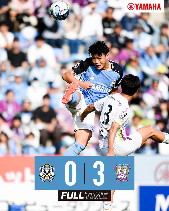 デブ tweet media
