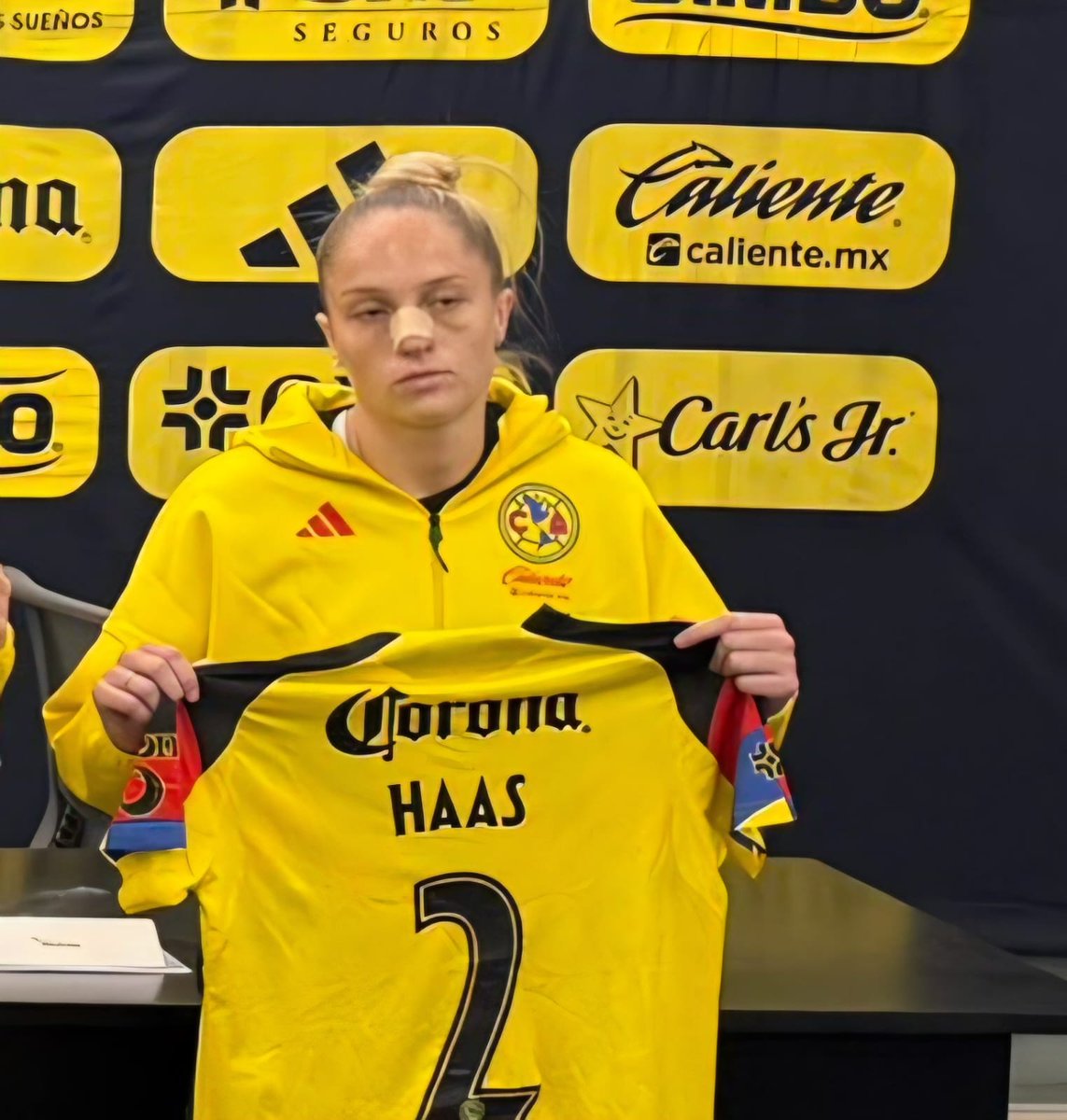 Women's Footie ID tweet media