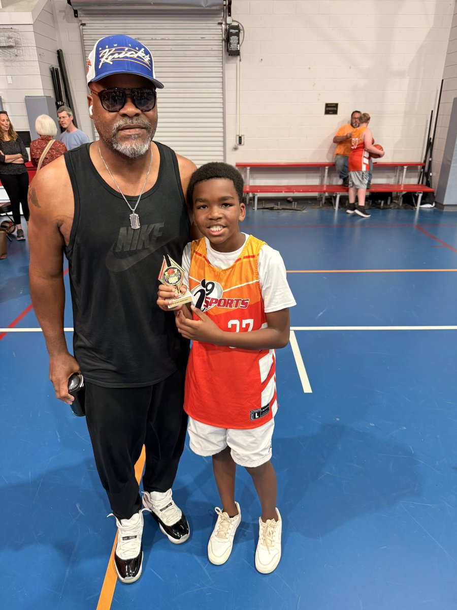 Ron Dugans tweet media