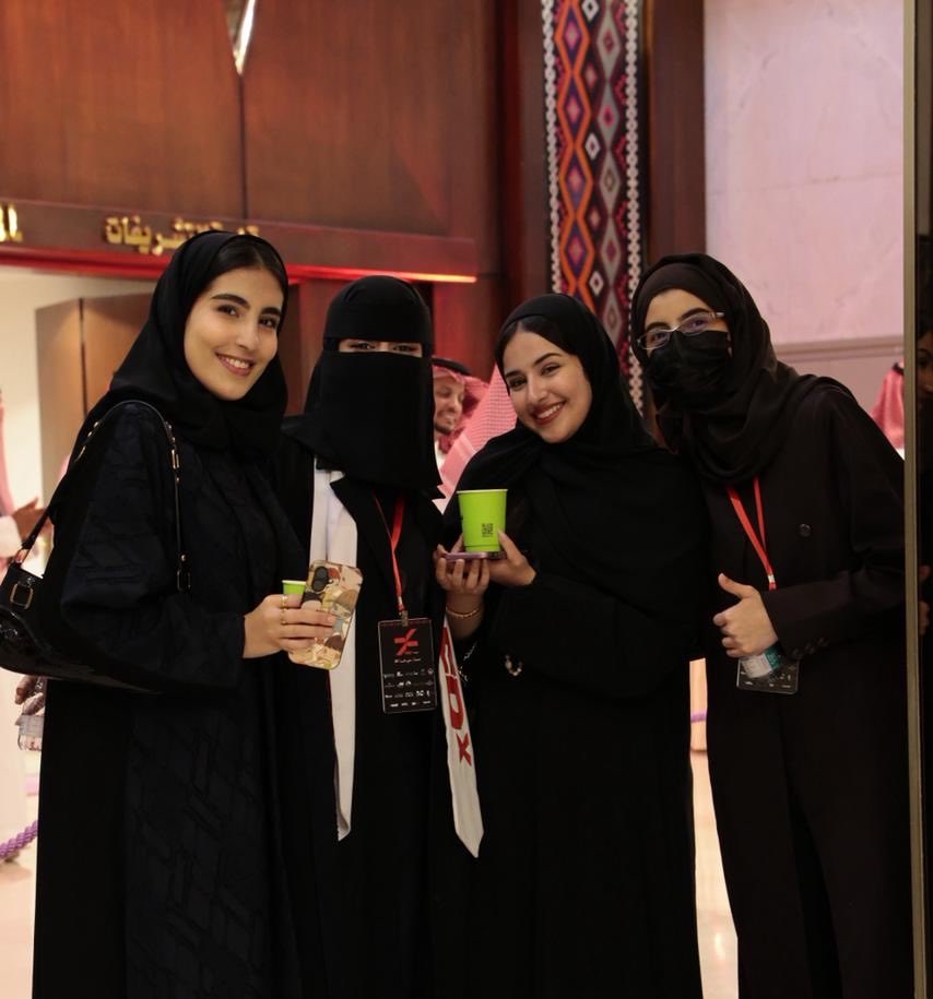 الجوري ❀ tweet media