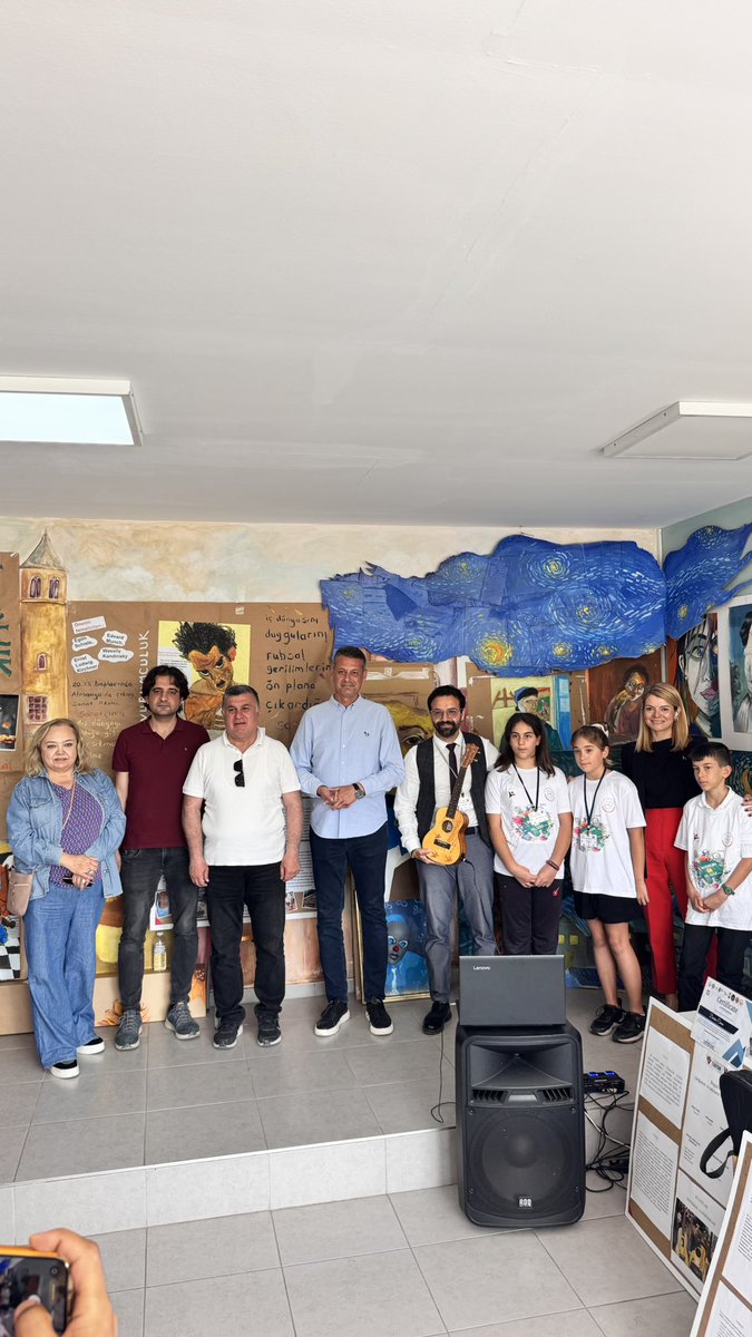 BilsemBodrum's tweet photo. Okulumuz öğrencilerinin uzun süredir büyük bir emek ve özveriyle hazırlandığı TÜBİTAK 4006 Bilim Fuarı, düzenlenen görkemli bir törenle kapılarını ziyaretçilerine açtı. 
@mugla_mem 
@bodrumMEM 
@ozcankuscu19 https://t.co/3Jvb9KNMOt