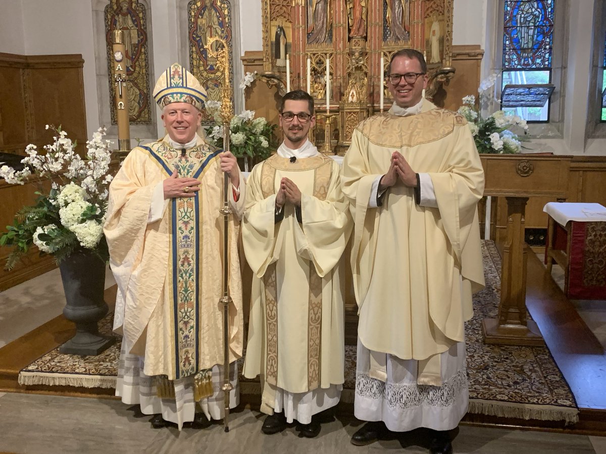 davidkidd2016's tweet photo. Congratulations to Deacon Evan Sekerak who was ordained a transitional deacon today at Rosary Cathedral for the @DioceseToledo !!! https://t.co/uQqyPlq33W