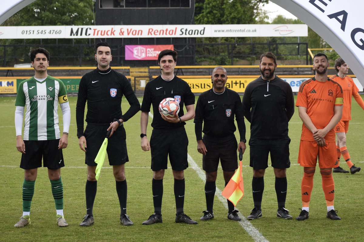 paulmoran62's tweet photo. .Match officials and captains of @SPR_CFC and @KingsLarkinFC pictured before todays @lpoolfl Connarty Cup Final @southport_fc https://t.co/gj8iKkxJbr