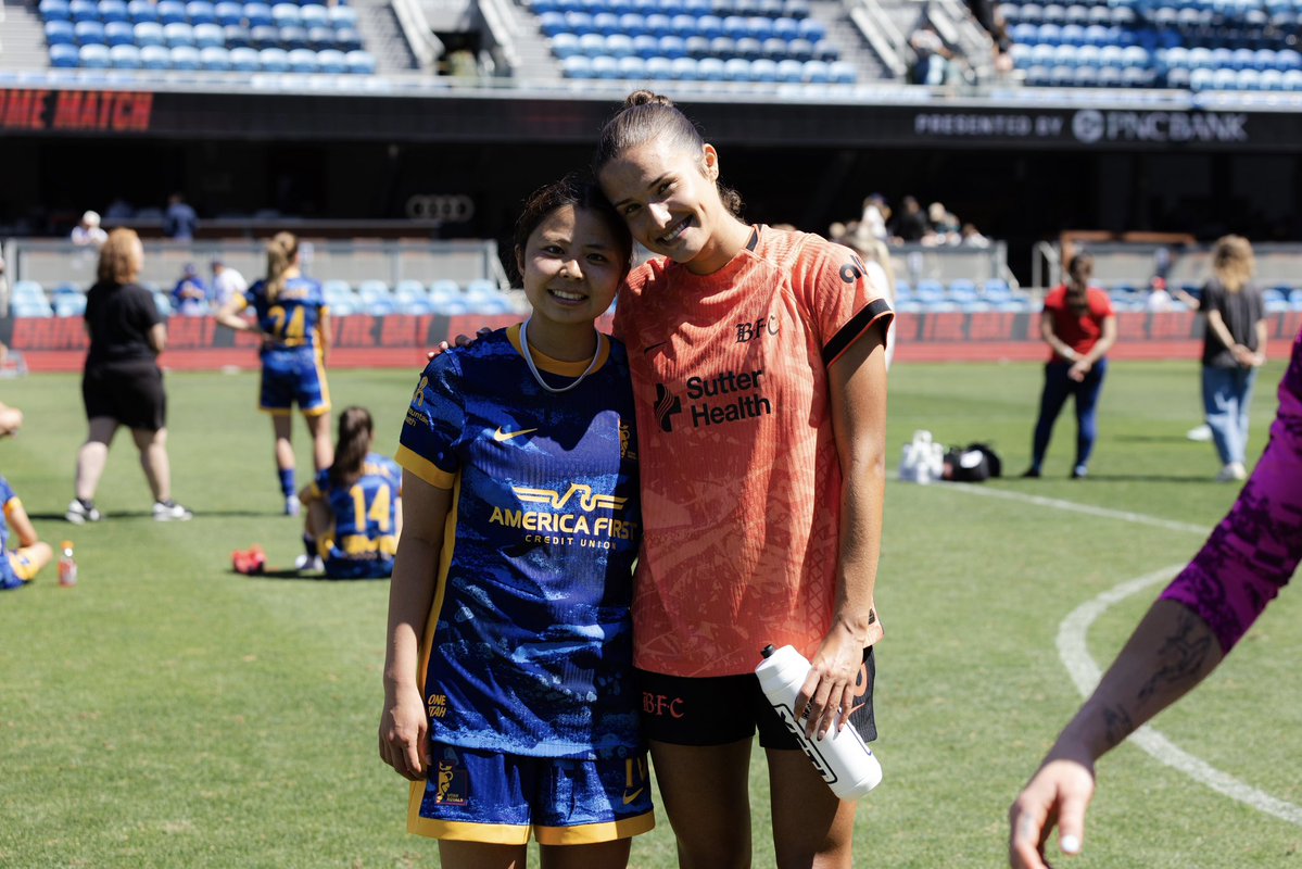 三浦成美選手 サイン入りフラッグ Narumi Miura /三浦 成美 (@narumisoccer73) / Posts / X