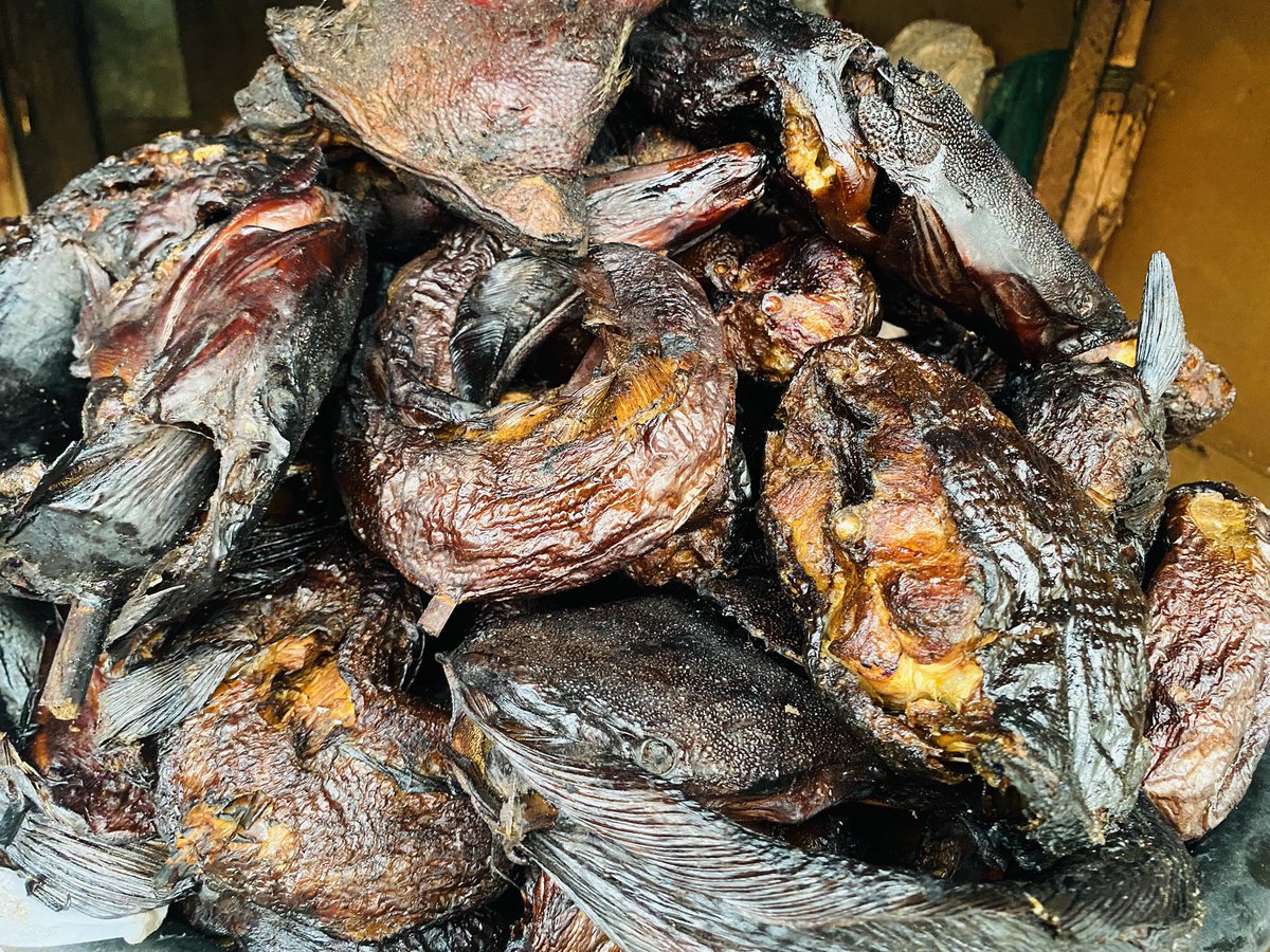 BrendaEbyslady's tweet photo. I carry my business for head like Elon Musk and BLord .. personal shopper, market errands .. 
send DMs to get your dried river fish

Charges applies 

#ebyslady #driedfish #runerrands https://t.co/LqqHyB9jok