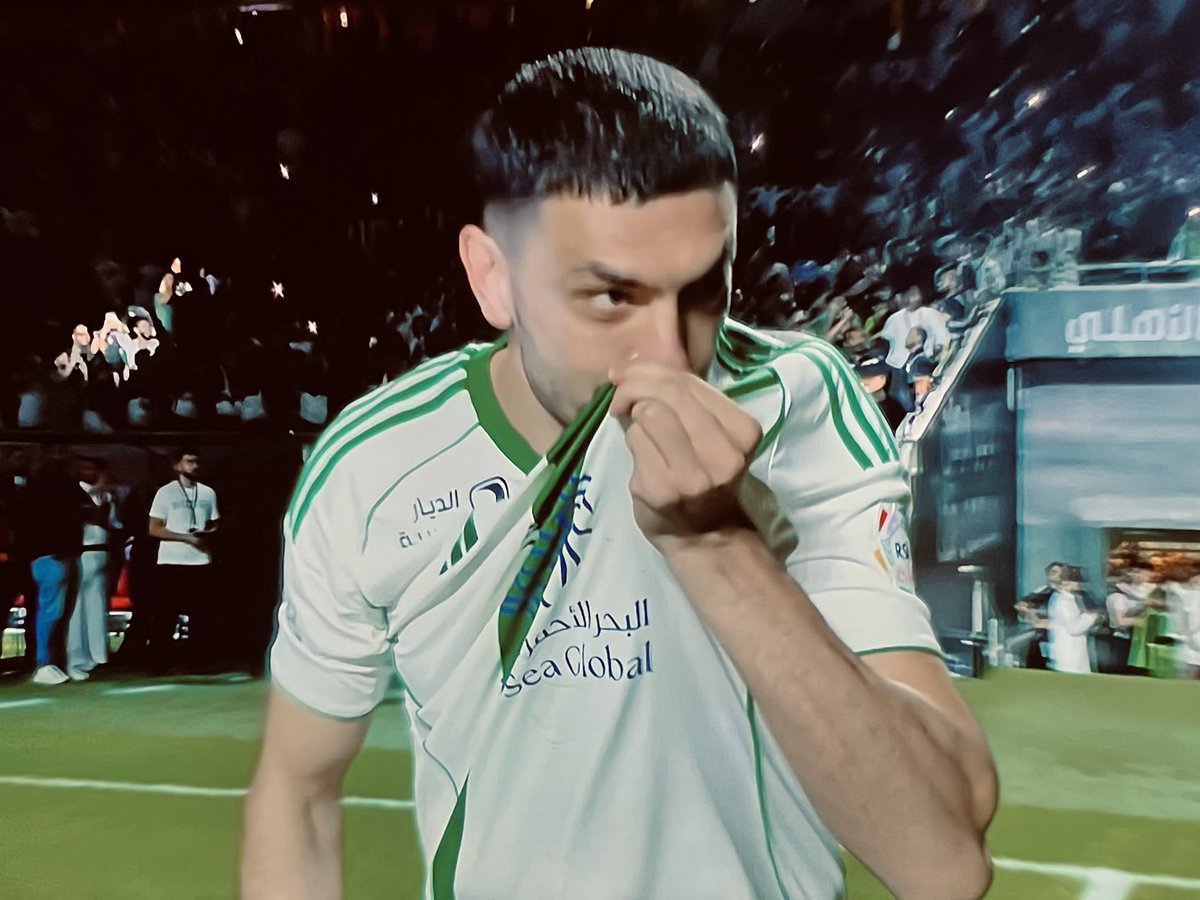 championne d'élite² tweet media
