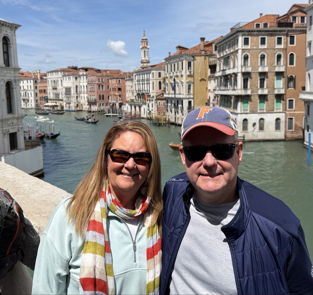 Gatorjrw's tweet photo. @tonyagolini @UF Hey neighbor, you should have been in Venice today with us. https://t.co/VpSTkIWAOA