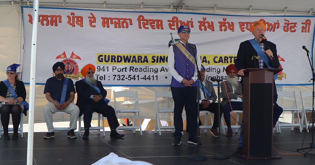 DanReiman's tweet photo. It was great seeing everyone at the 18th Annual Nagar Keertan &amp; Flag Raising! Carteret is proud to be home to one of the largest Sikh communities in New Jersey. Thank you to everyone who came out to celebrate! https://t.co/sjiHukTtj5